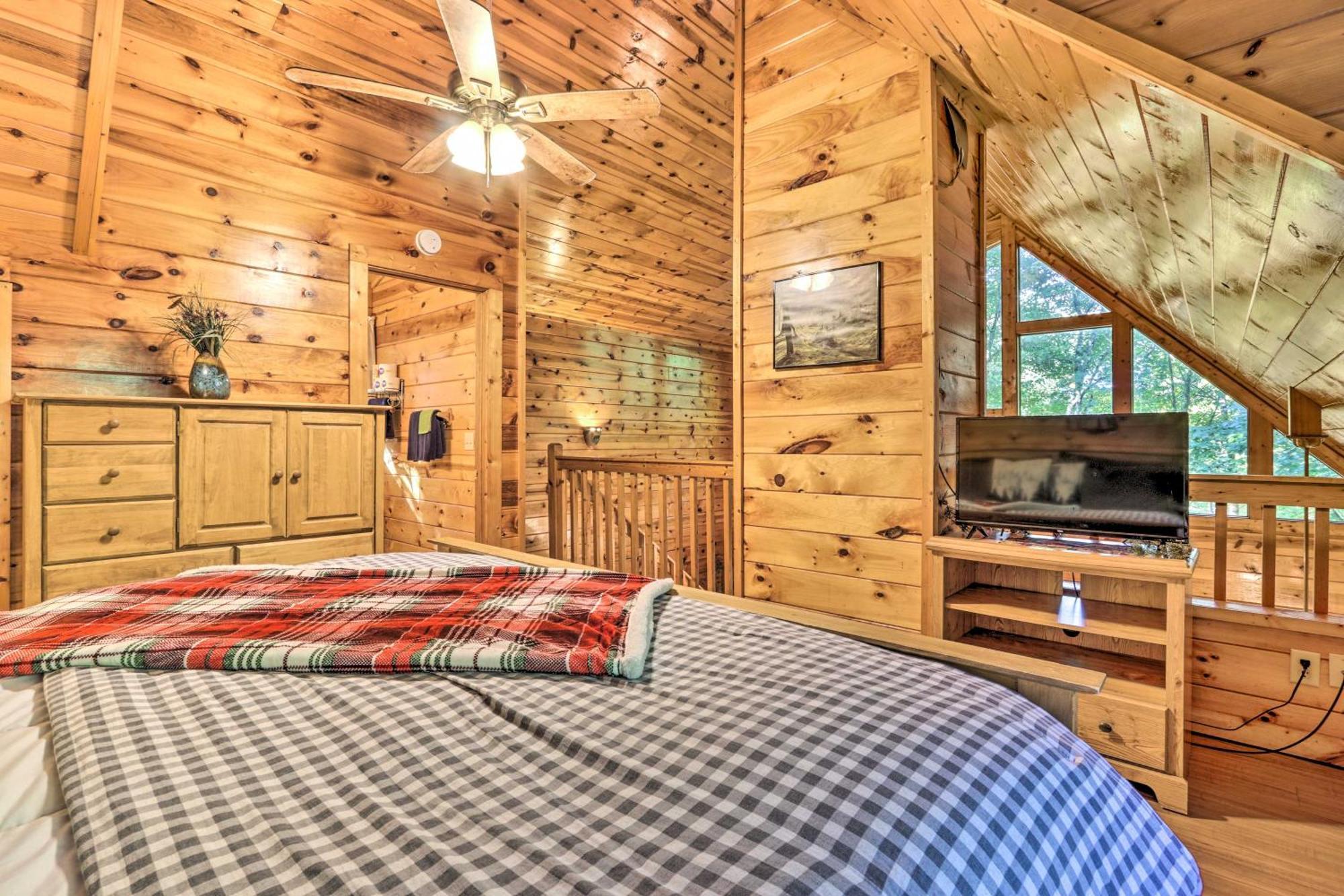 Cozy Mountain Cabin In Perfect Location Sevierville Εξωτερικό φωτογραφία