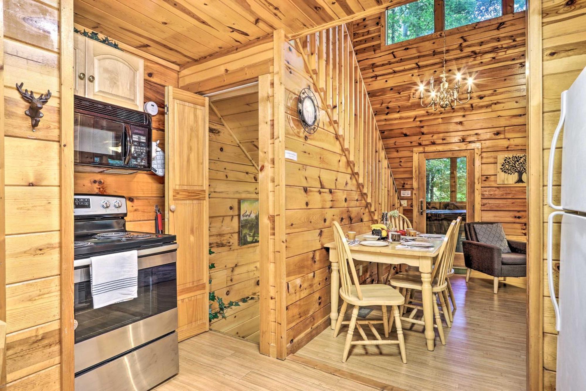 Cozy Mountain Cabin In Perfect Location Sevierville Εξωτερικό φωτογραφία